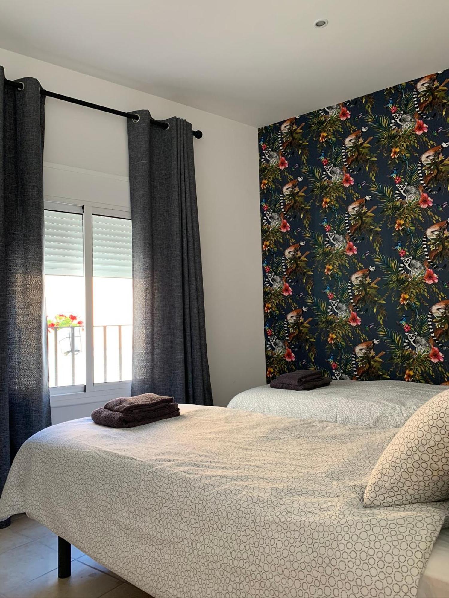 Hostal Casa Michaels Мора д'Ебре Екстериор снимка